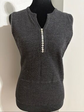 Mercer & Madison Black Italian Merino Wool  Sleeveless Sweater